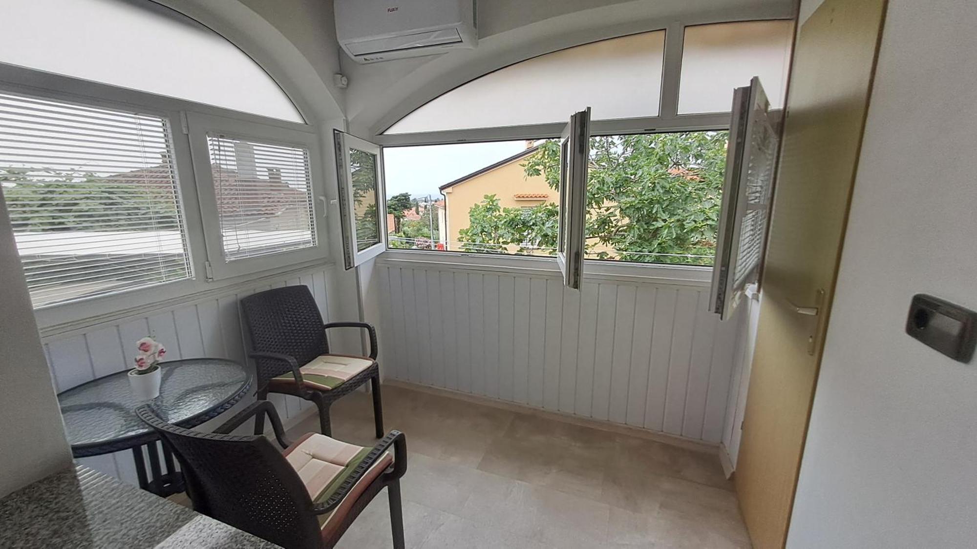 Studio Apartments Maslinik Krk Town Exterior photo